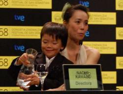 Naomi Kawase con su hijo