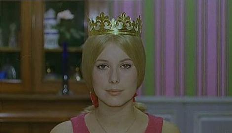 Catherine Deneuve en 'Los paraguas de Cherburgo'