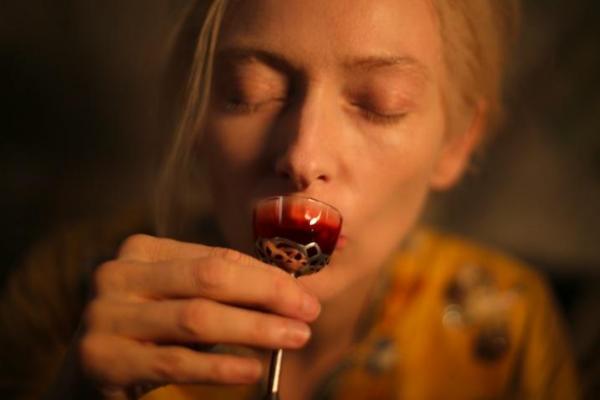 Only lovers left alive