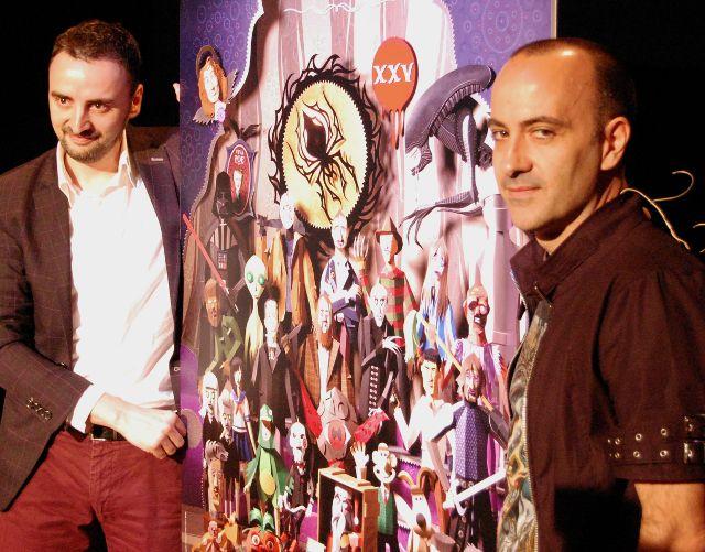 Josemi Beltr&aacute;n y Jack Mircala con el cartel de la semana