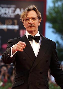 Gary Oldman