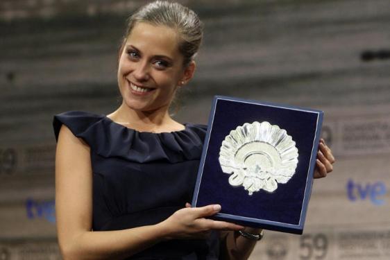 María León