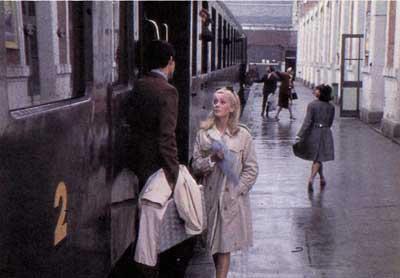 Escena del tren en 'Los paraguas de Cherburgo'