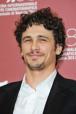 James Franco se la pega