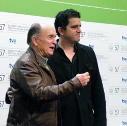 Robert Duvall y Aaron Schneider para los fotógrafos