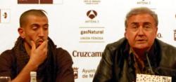 Vicente Molina Foix con uno de sus actores